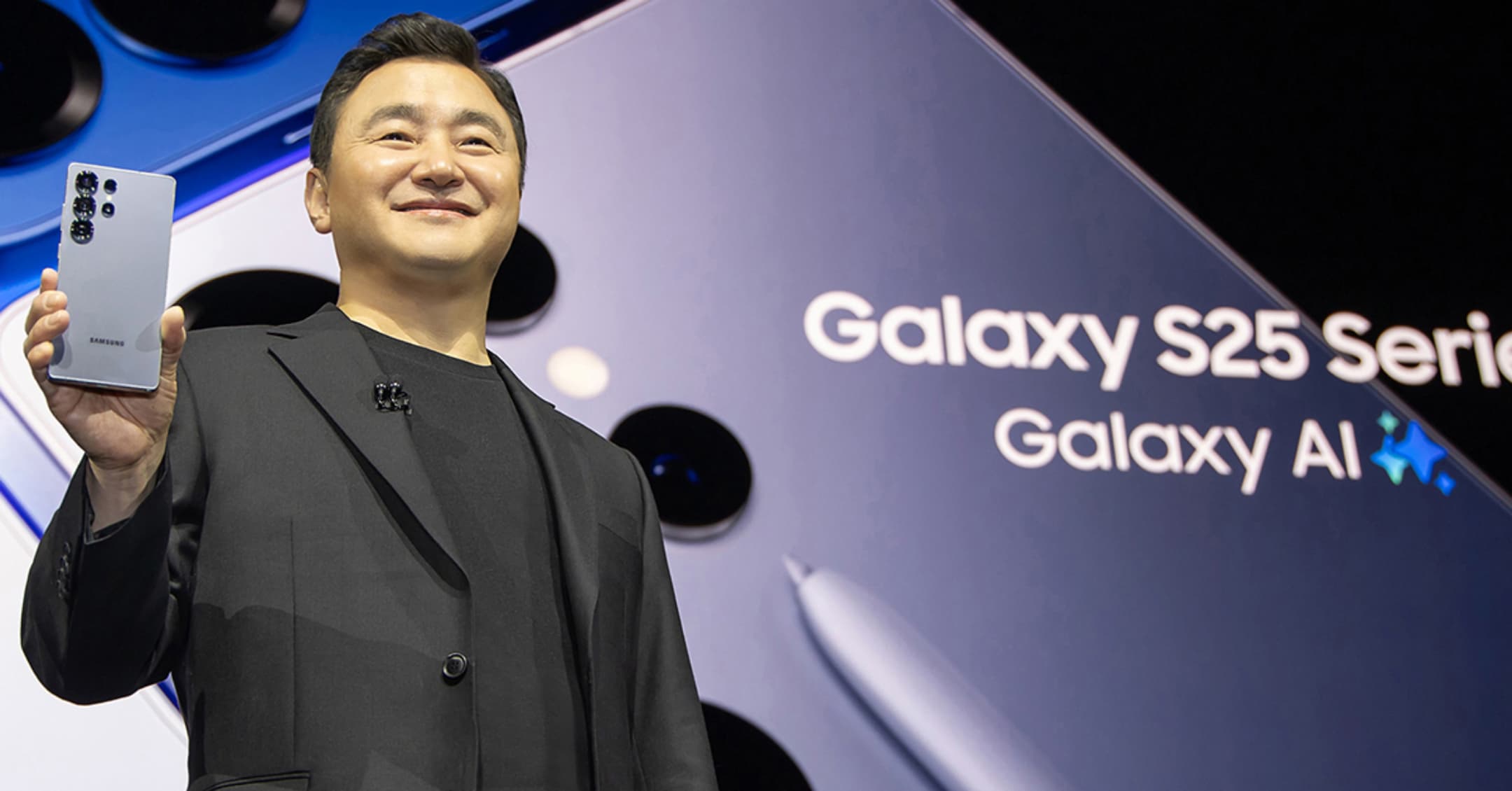 Samsung Names Mobile Chief TM Roh as Co-CEO